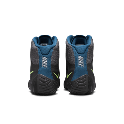 Nike Tawa