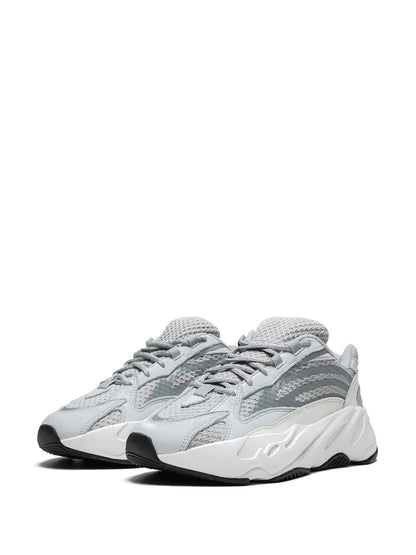 adidas Yeezy Boost 700 V2