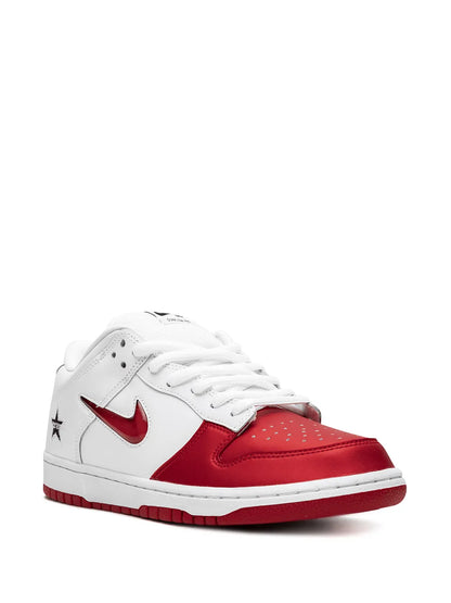 Nike X Supreme Sb Dunk Low