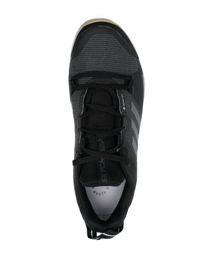 adidas Panelled Low-Top