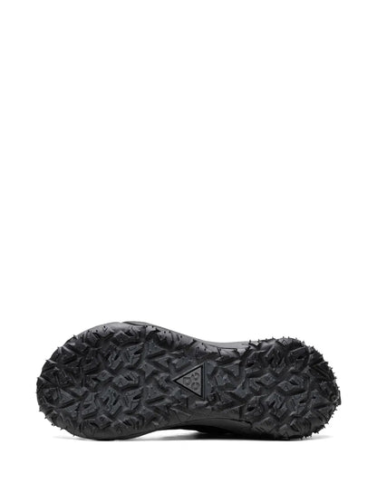 Nike Acg Mountain Fly 2 Low Triple Black Sneakers