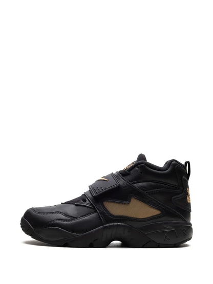 Nike Air Diamond Turf Signing Day - Black/Metallic Gold Sneakers