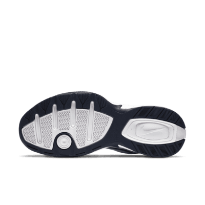 Nike Air Monarch IV