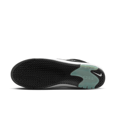 Nike Air Max Ishod