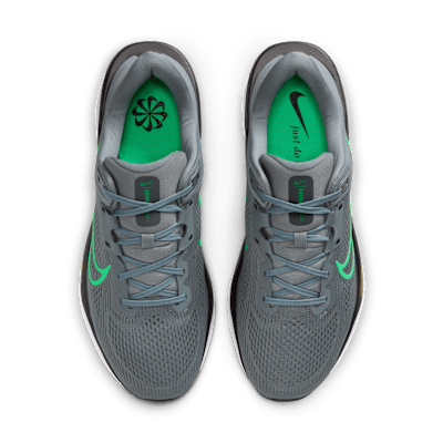 Nike Quest 6