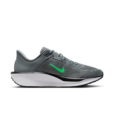 Nike Quest 6