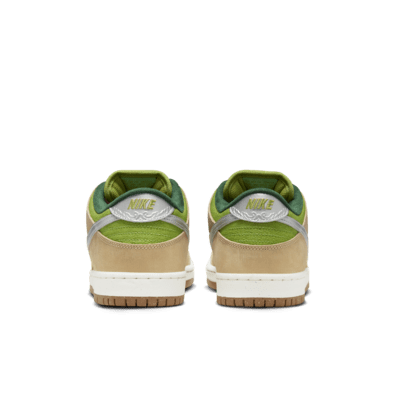 Nike SB Dunk Low Pro